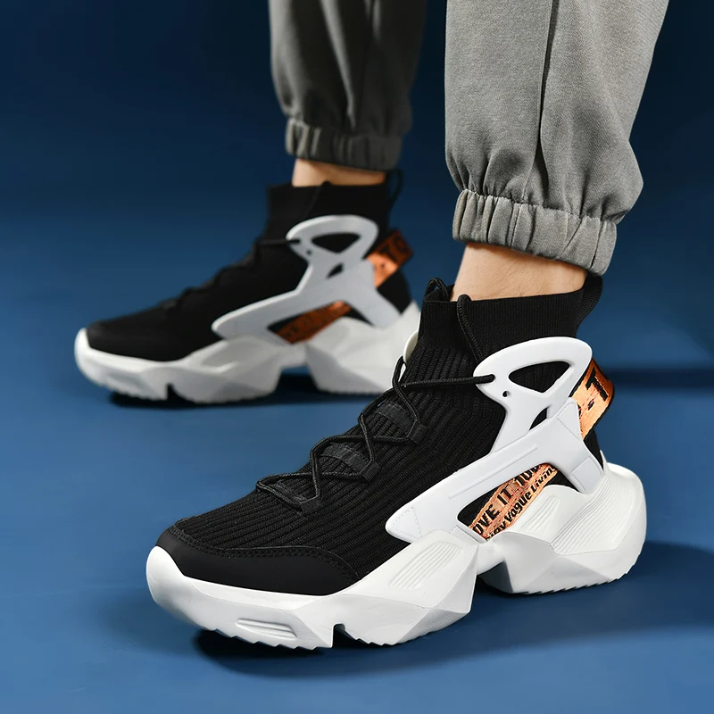 

new High-Top shoes for man Fashion Flying Mesh Sports Shoes Spring Autumn Breathable Casual Running Sneakers Flat high quality