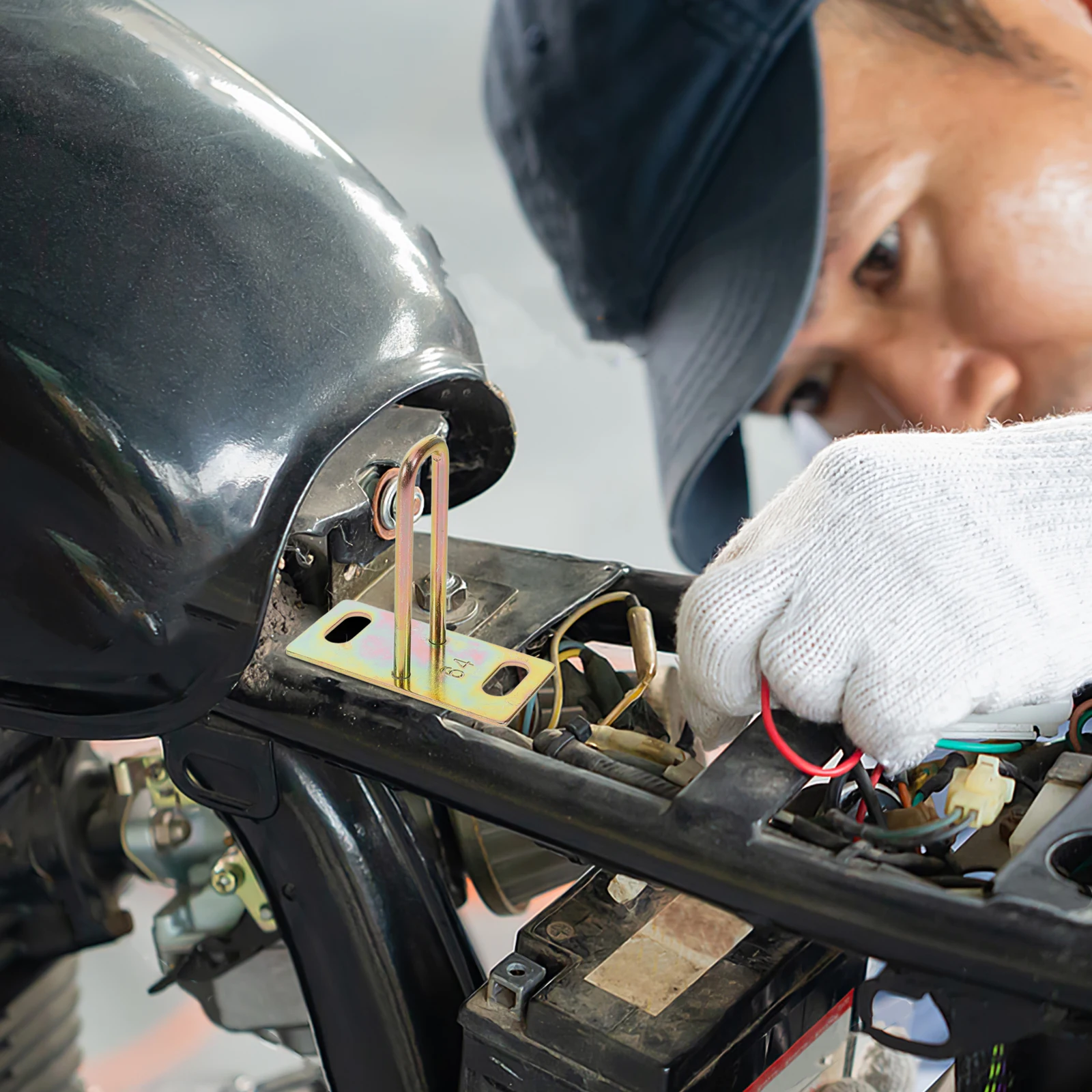 

4 Pcs Reliable Seat Lock Plate Anchor Cushion Locking Device Motorcycle Disc Metal