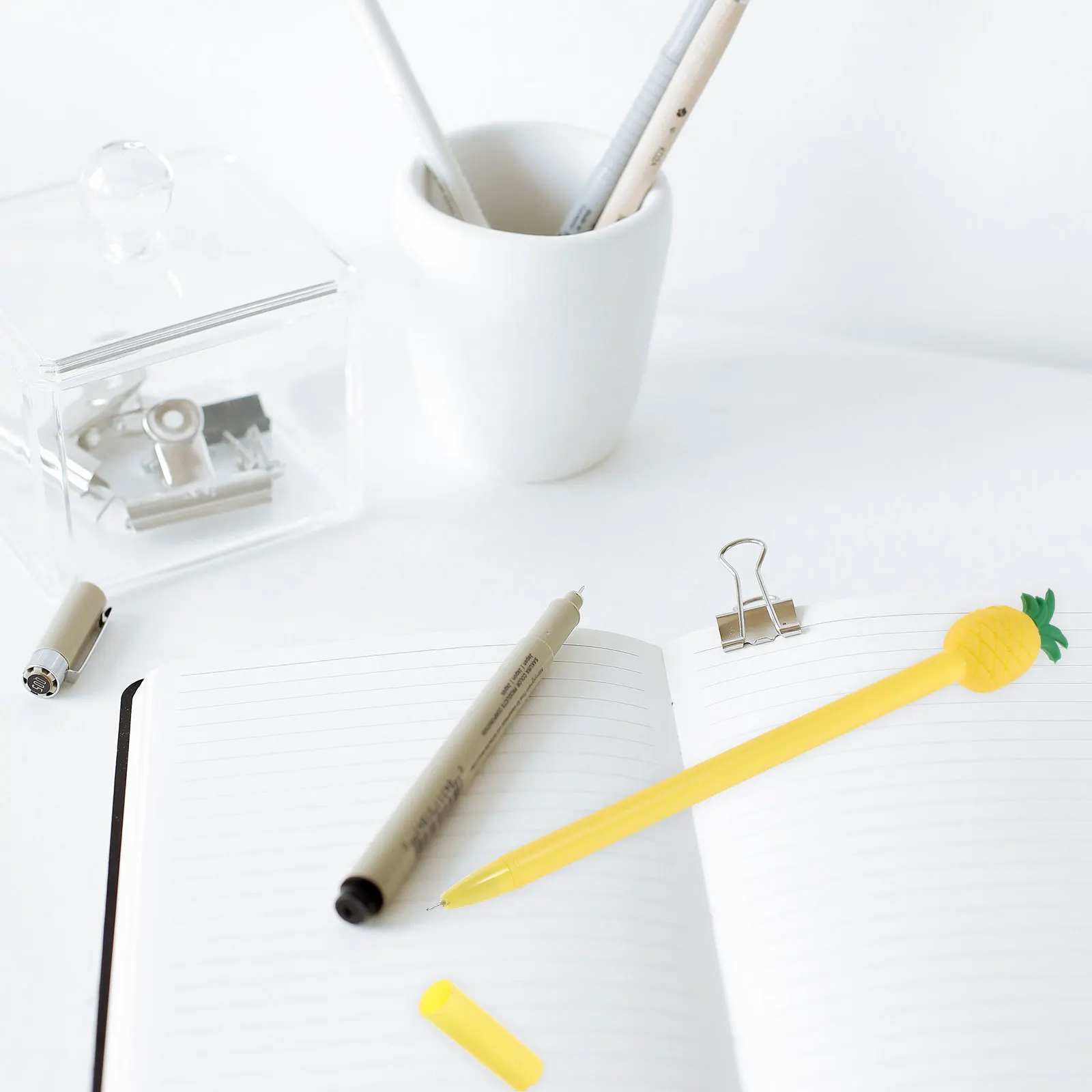 

12pcs Pineapple Shaped Gel Pens Writing Stationery Student School Supplies Office Pen For Drawing Marking Random