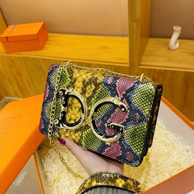 Beautiful Bag, Perhaps Every Girl Should Have It. 2025 Newest Women Luxury Shoulder Bag Famous Brand Flap Hangbags Clutchs