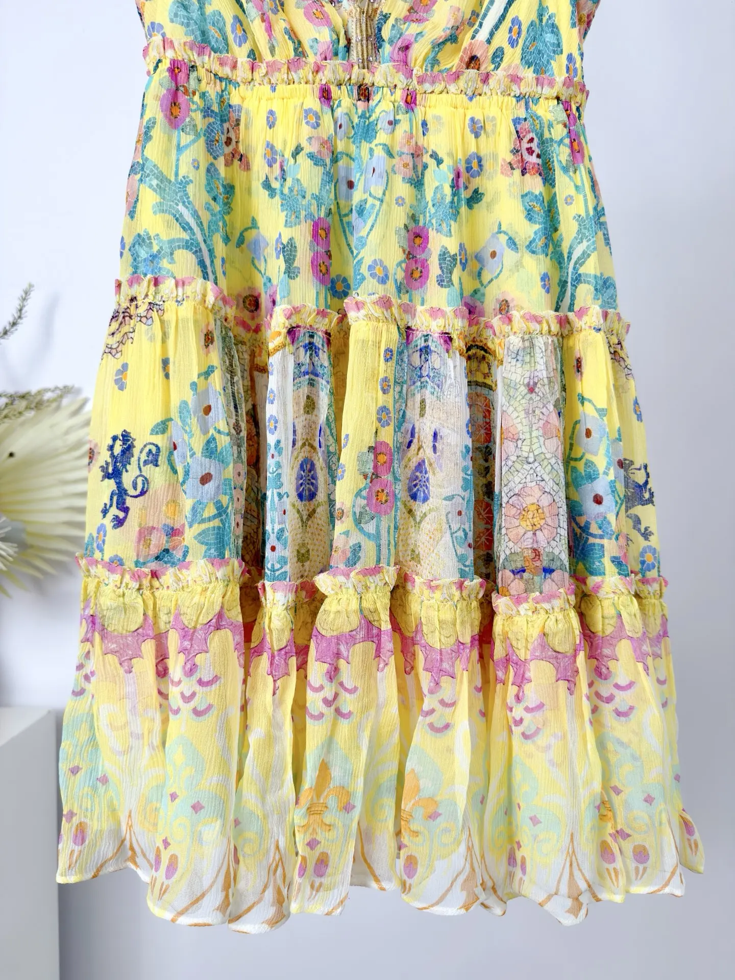 Summer Fashion Beach Style Vintage Floral Print Elegant Mini Dress Women's Spaghetti Strap Gorgeous Crystal V-Neck A-Line Dress view 5