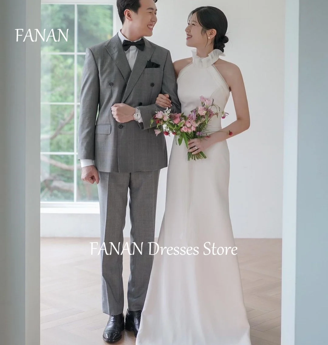 FANAN Korea Halter Neck Ruched Wedding Dresses 웨딩드레스 Ivory Sleeveless Beach Satin Zipped Custom Made Bride Gowns Plus Size