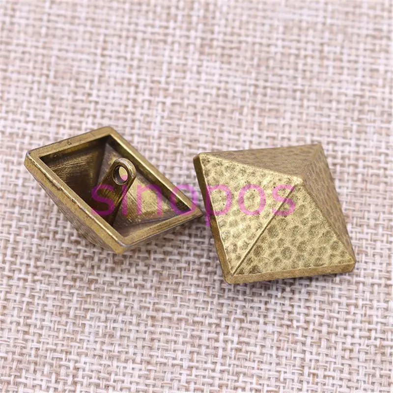 Pyramid-shaped metal retro Jacket button, square buttons for windbreaker sweater coat decorative DIY sewing accessories,SP01