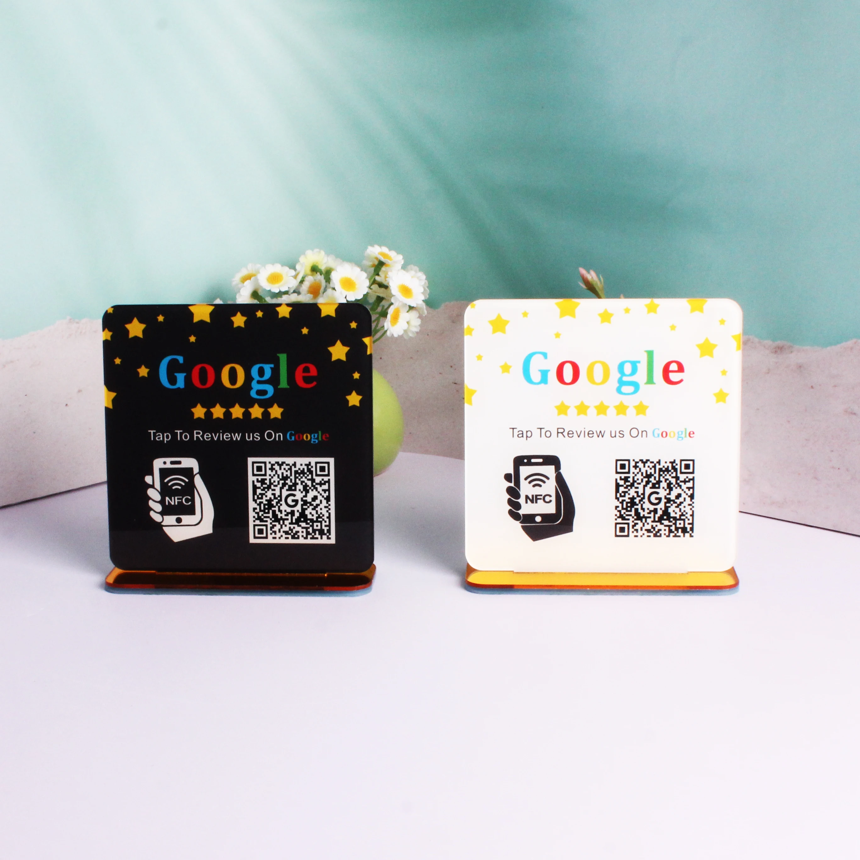 علامة مراجعة Google مع رمز مسح NFC علامات الوسائط الاجتماعية الأكريليك لتزيين متجر بيع بالتجزئة في أعمالك