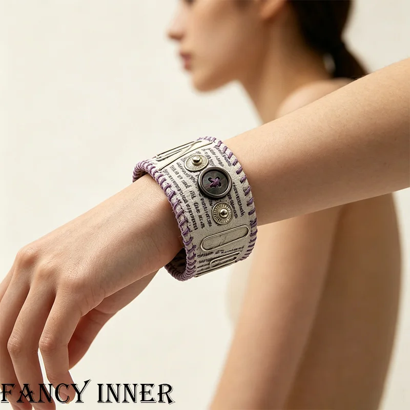 New Punk Bracelet Pinback Newspaper Button Leather Unisex Hip-Hop Cuff Bracelet Wristband for Women Men Jewelry