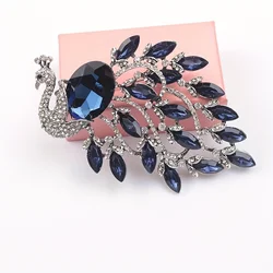 women peacock alloy brooch hollow out crystal animal suit dress pin, European and American hot selling accessory jewelry