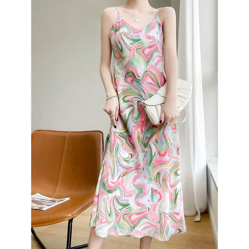 المرأة بلا أكمام فستان ستان الخامس الرقبة عطلة خلات فساتين طويلة مجردة اللوحة بروتيل مثير الحرير الاصطناعي الصيف رداء