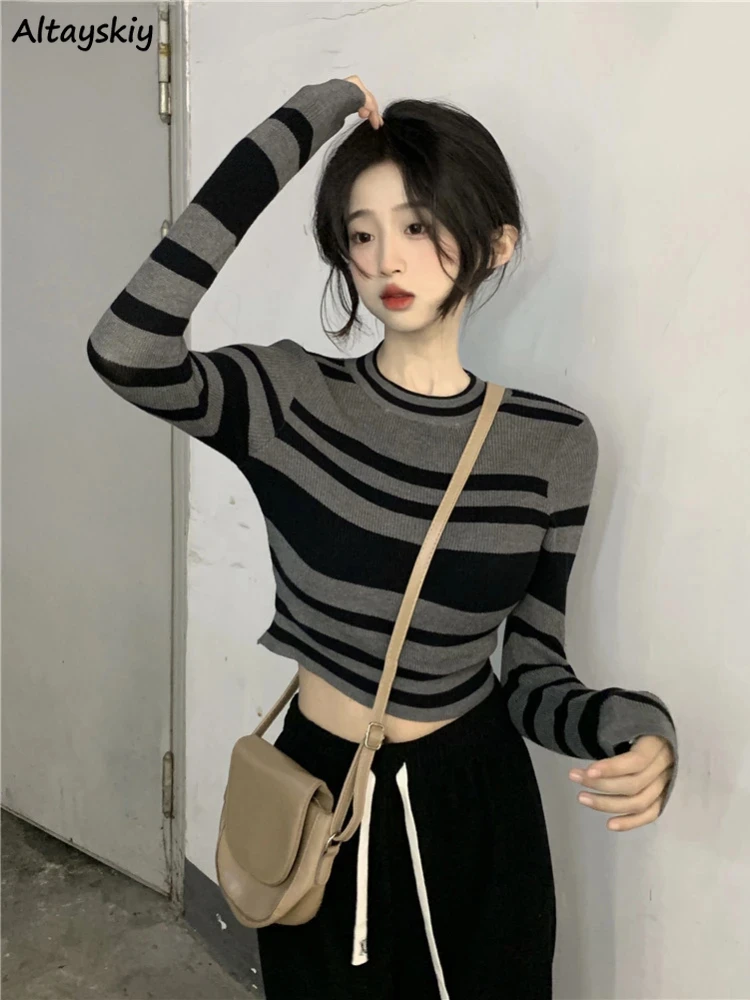 Chic Striped Long Sleeve T-shirts Women Fashion Slim Hot Sweet Sexy Knitted Short Tops Girls Cool All-match Soft Warm Ins New BF