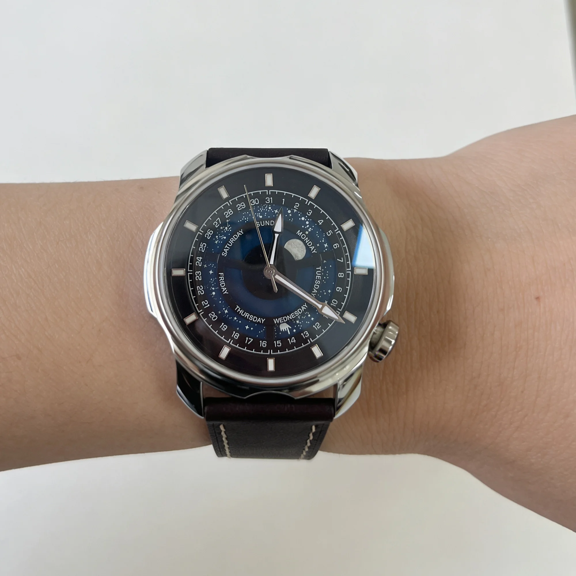 Neue Parnis 42 MM Blaues Zifferblatt Männer Uhr Automatische Kalender Silber Edelstahl Gehäuse Miyota 8205 Mechanische Uhren Männer geschenk Uhr