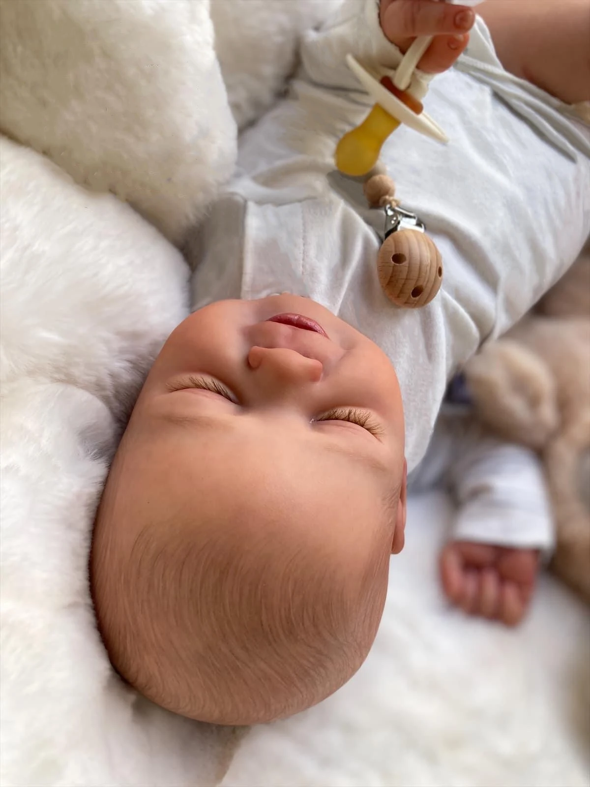 NPK 19인치 실물 같은 리본 베이비돌 로미 수면용 부드러운 촉감 3D 피부 손으로 그린 머리 이미 도색 완제품