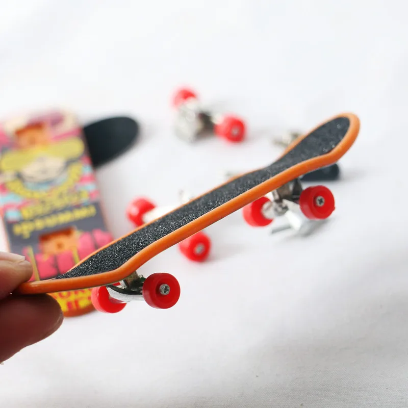 Mini Finger Skateboard Bike Bicycle Model Toys Dolls Furniture Accessories for Ob11 Bjd 1/6 Miniature Dollhouse Decor Kids Gift