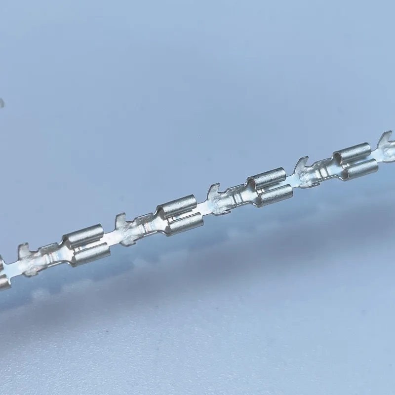2.8 Plug spring, copper tin plated 0.25 thick 9 long 2.8 * 0.5 short body 110 Plug spring terminal 30000/coil