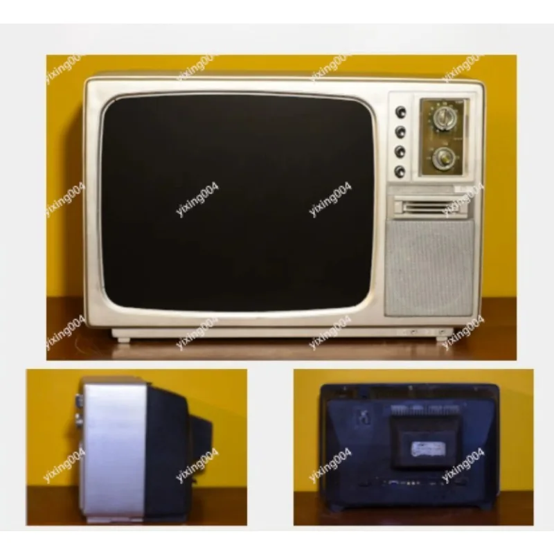 70s 80s Retro TV Style , U Drive Play Black White Colour Display