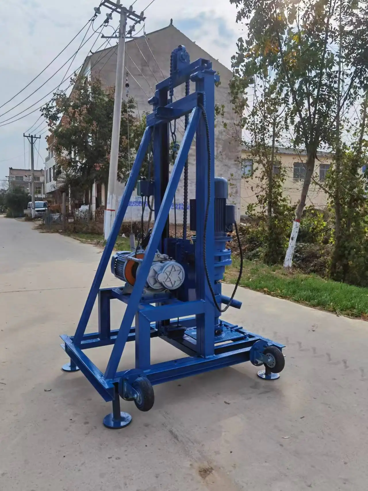 

Индивидуальная 100-метровая легкая бытовая портативная электрическая мини-установка для бурения водяных скважин