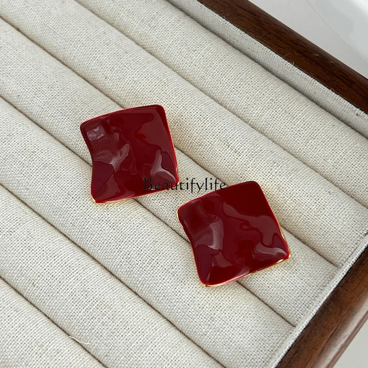 

Burgundy Geometric Irregular Stud Earrings Women's Sterling Silver Autumn and Winter Simple Premium Earrings