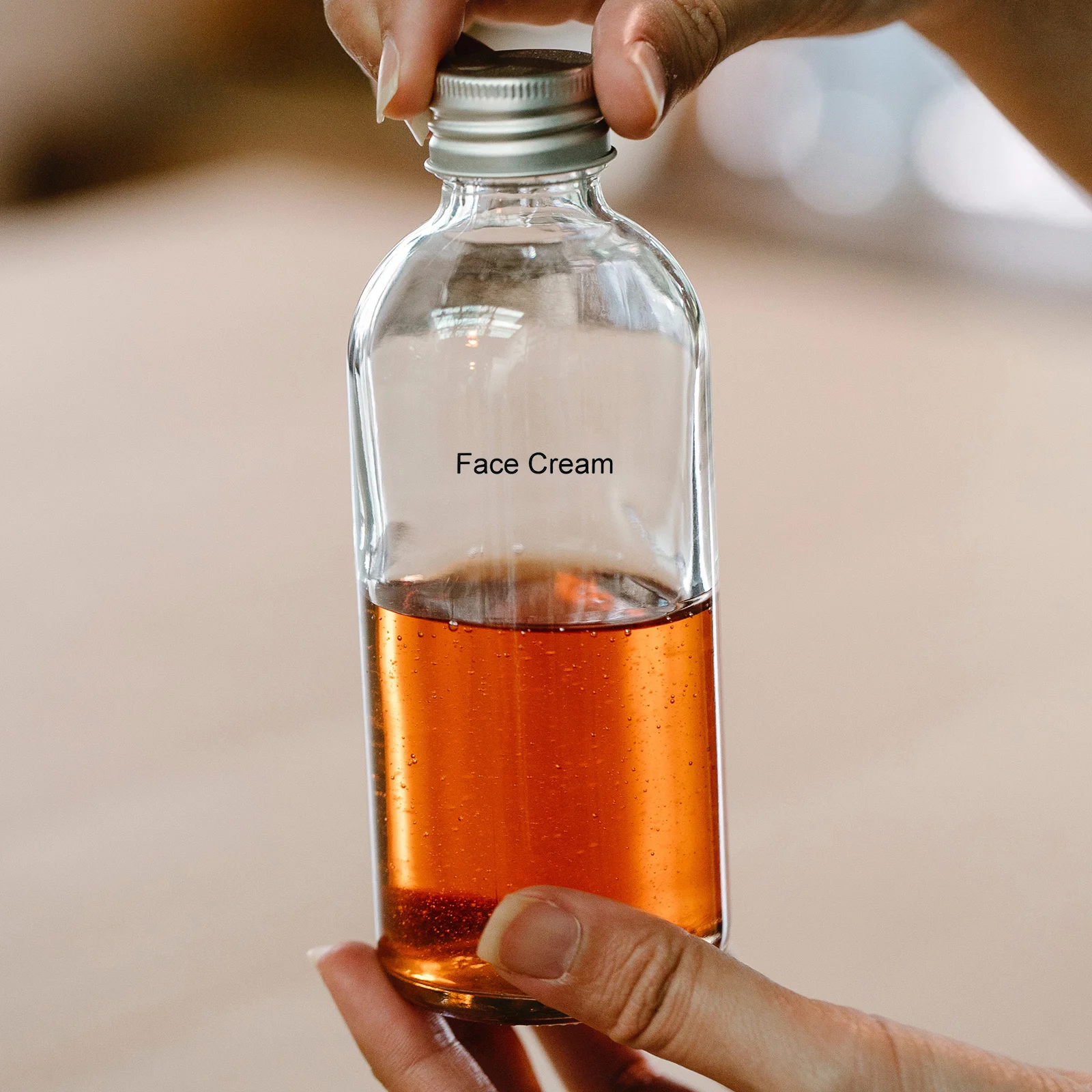 10 枚のサブボトルラベル自己粘着ステッカー化粧品シャンプー旅行組織詰め替えボトル用分類ラベル