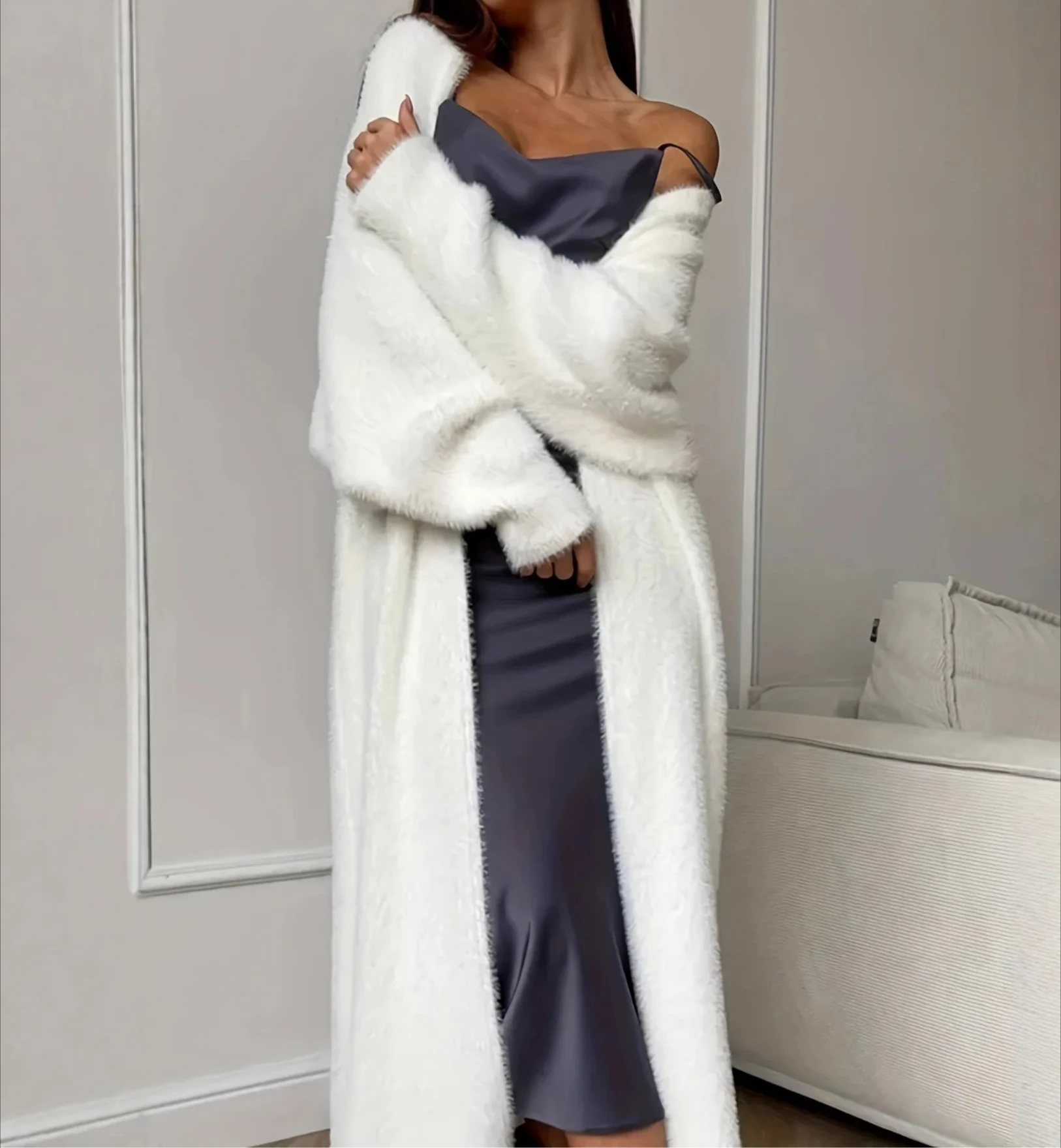 เสื้อคลุมคาร์ดิแกนถักไหมพรมสีขาวทรงหลวมสำหรับผู้หญิง ฤดูใบไม้ร่วง ฤดูหนาว ผ้าโพลีเอสเตอร์ขนแกะเนื้อนุ่ม หนา สไตล์สตรีท