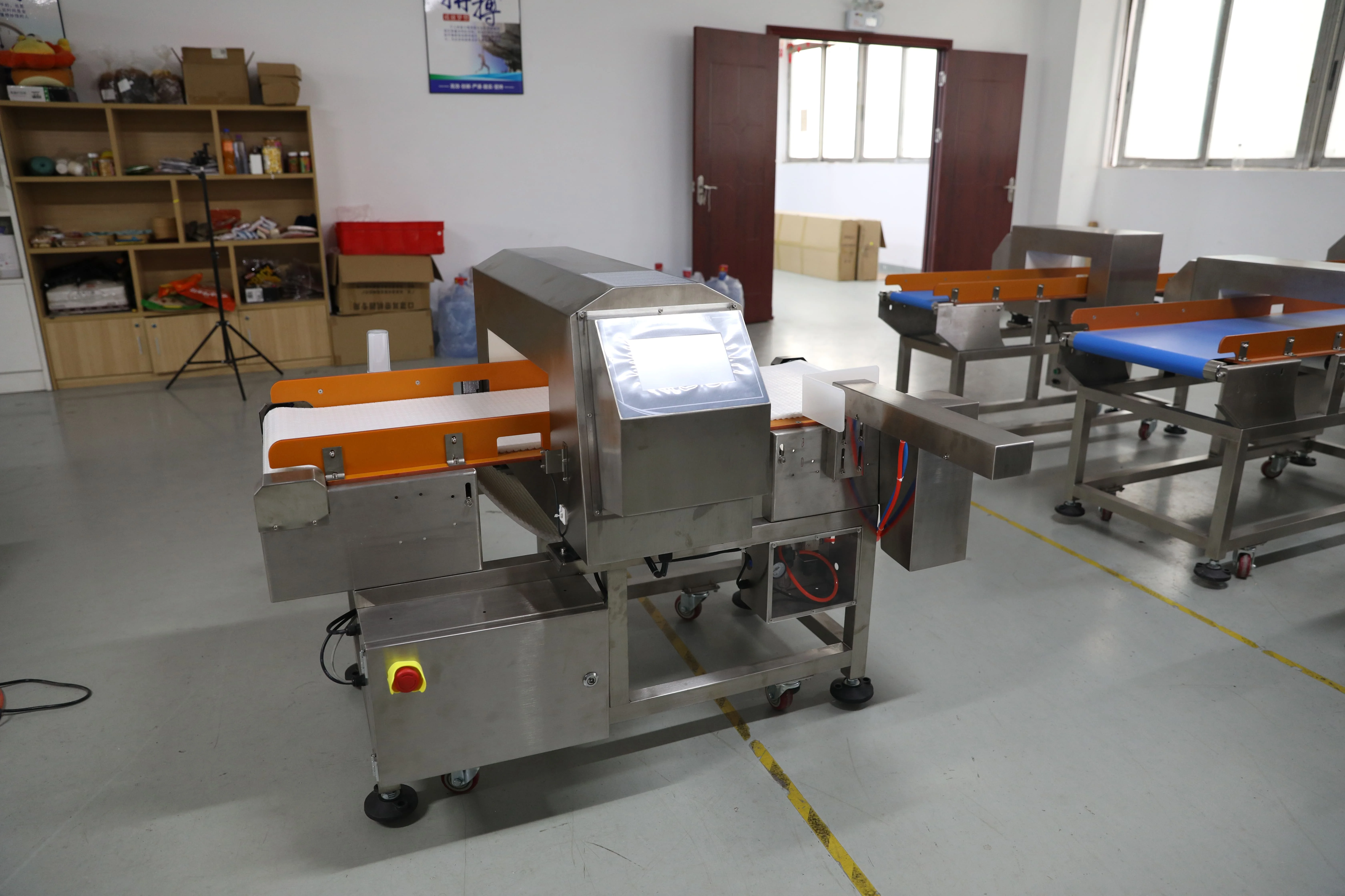 سعر المصنع CE نوعية جيدة فحص الفولاذ المقاوم للصدأ الناقل للماء للكشف عن المعادن للمنتج الغني بالمياه المالحة