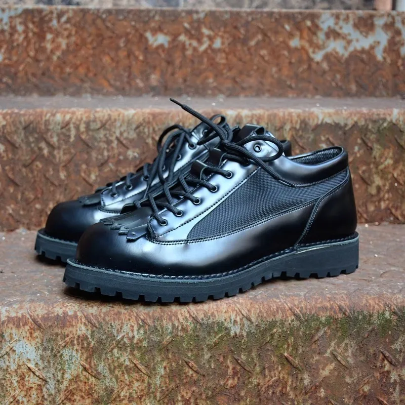 

Handmade Genuine Leather Waterproof Hiking Casual Shoes Men's Outdoor Low Top Breathable Lace Up Work Leather Shoes Male