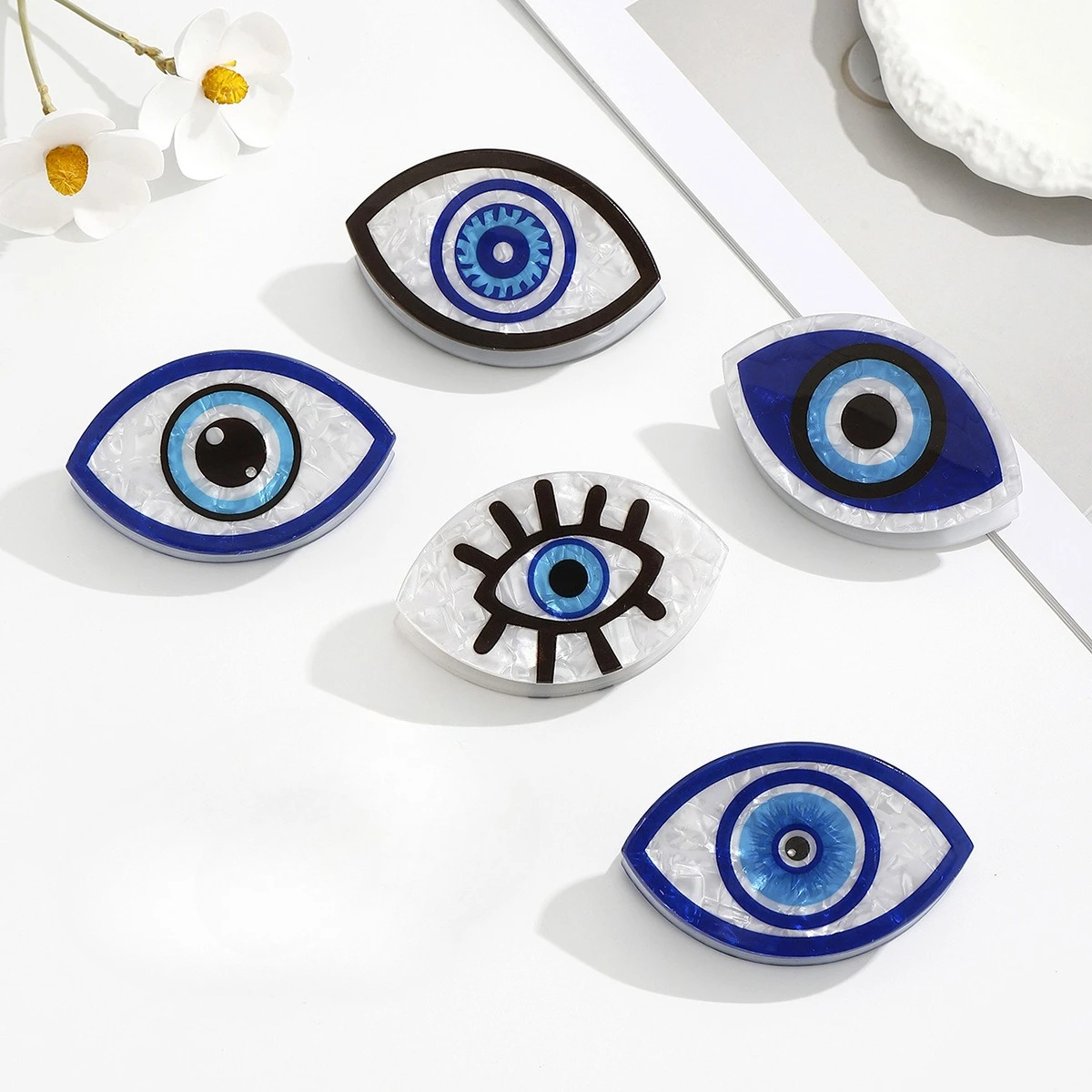 

2025 NEW Blue Devil's Eye Hair Claw Acrylic Claw Clips Personalized Crab Hair Clips Shark Clips for Women Girls Hair Accessories