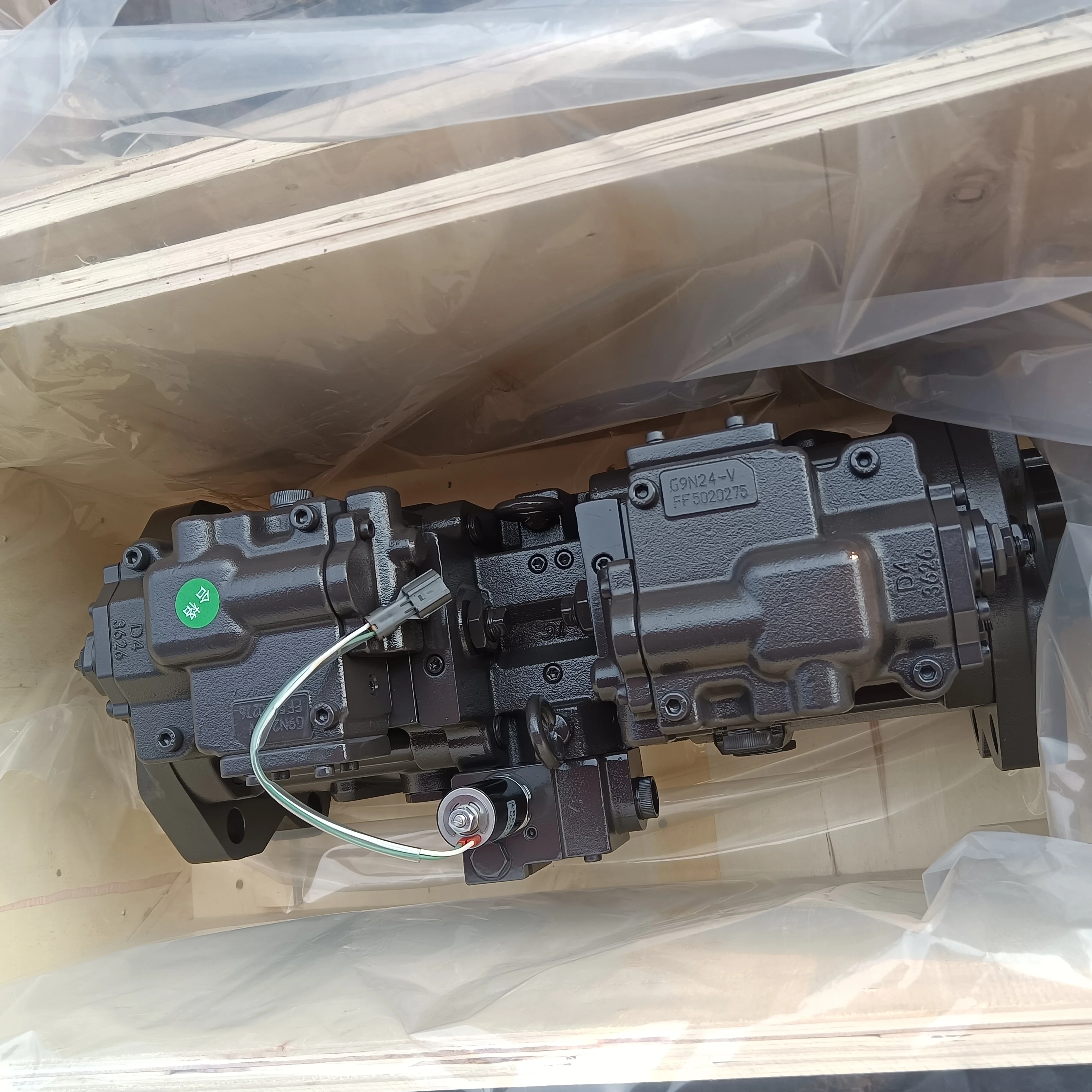 

Главный гидравлический насос экскаватора K3V112 для SH280 HD820 R215-9 EC210 EC240 XE215 LG922 R210-5 R220-5 R225-7