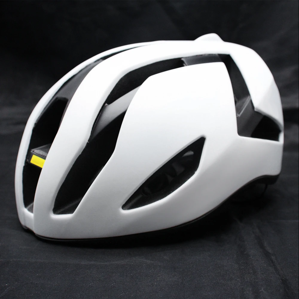 Ultralight Cycling Helmet Mountain Bike Helmet Safety Helmets Outdoor Sports Bicycle Windproof Helmet Casco De Ciclismo