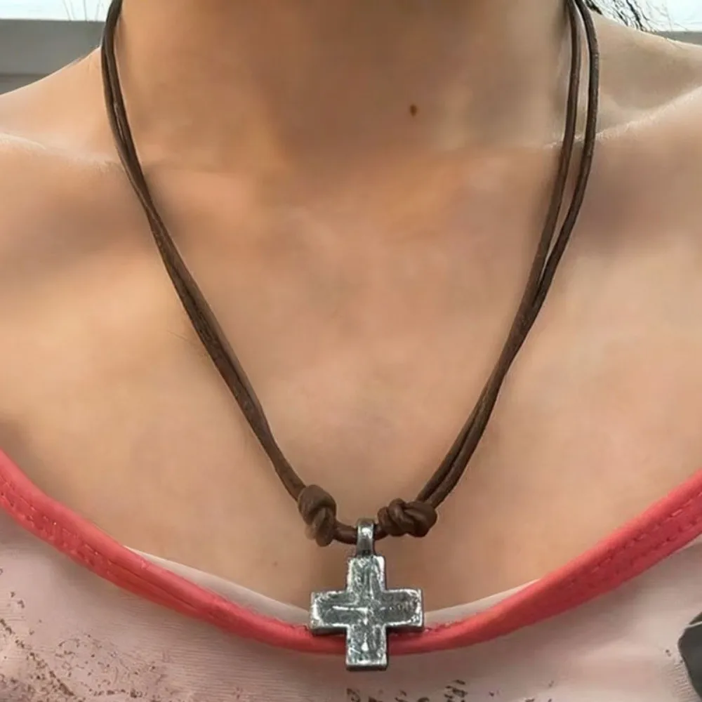 Fashion Retro Cross Pendant Simple Handmade Craft Rope Leather Alloy Braided Cross Unisex