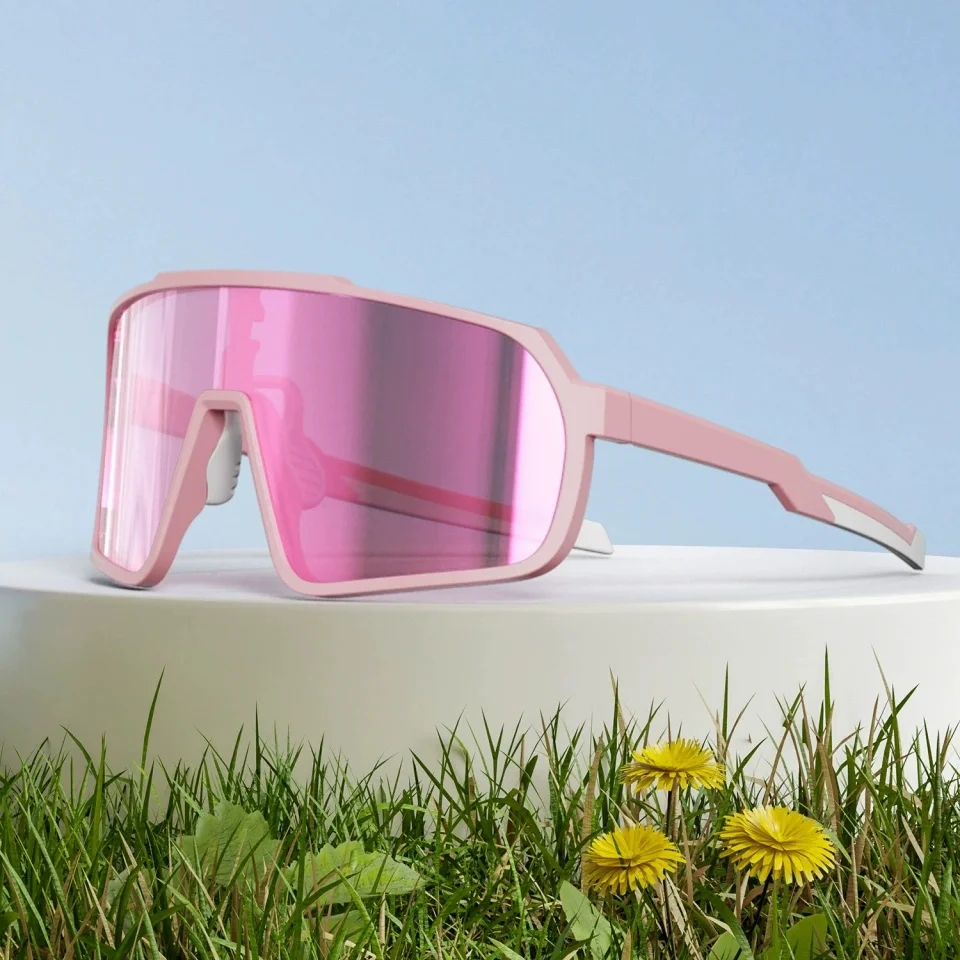 New Men Lightweight Outdoor Bicycle UV Resistant Sports Sunglasses Women Fashion Outdoor Sports HD Anti glare Sunglasses UV400