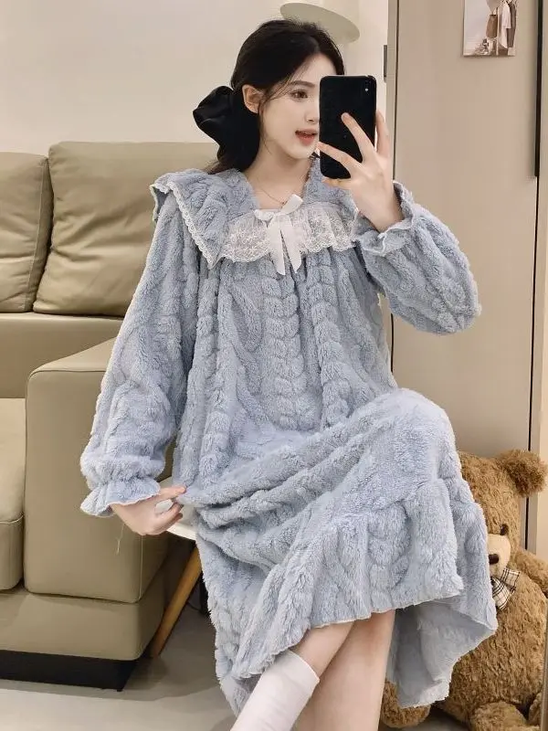 Princess Style Fleece Lined Thickened Mid-Length Home Clothes Set Women's Sleepwear Coral Velvet Autumn Winter New Arrival