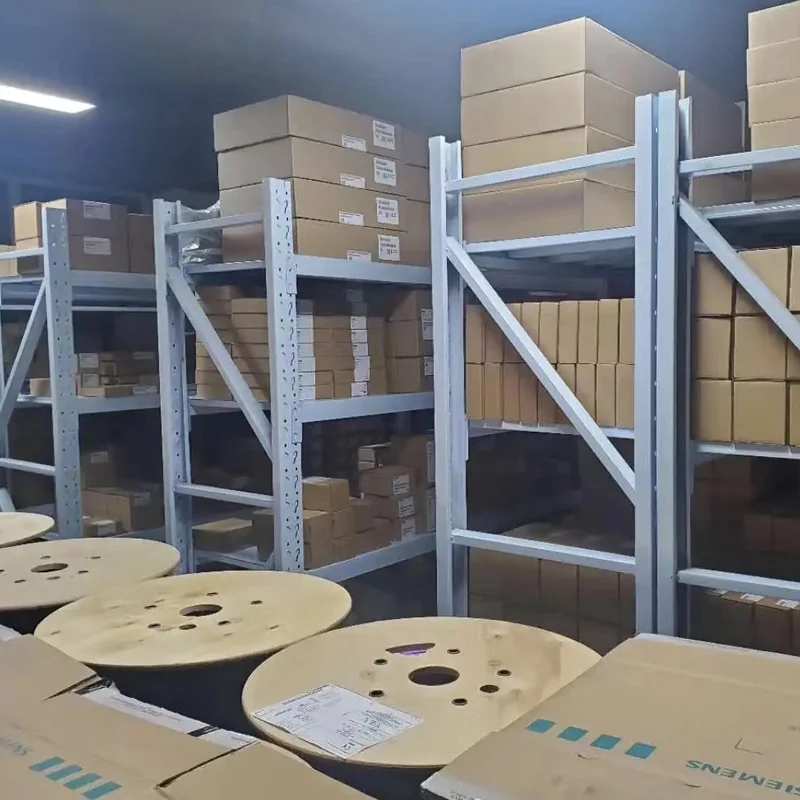 رائجة البيع للمحرك الأصلي 1FL6034-2AF21-1MB1 0.4kw وحدة محرك سيرفو يعمل بالتيار المتردد
