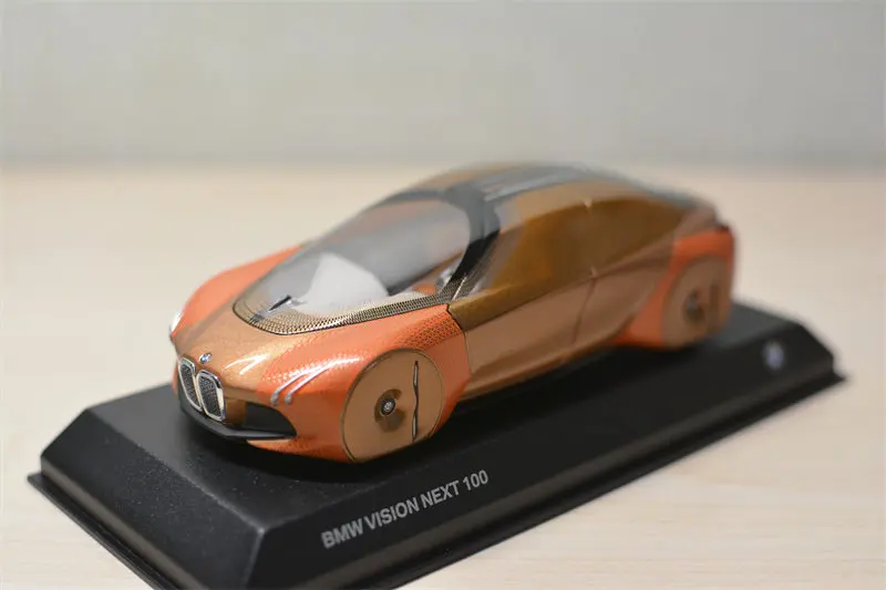 Modèle de voiture en alliage BMW Vision Next 100 Concept à l'échelle 1:43 de la marque Diecast Norev