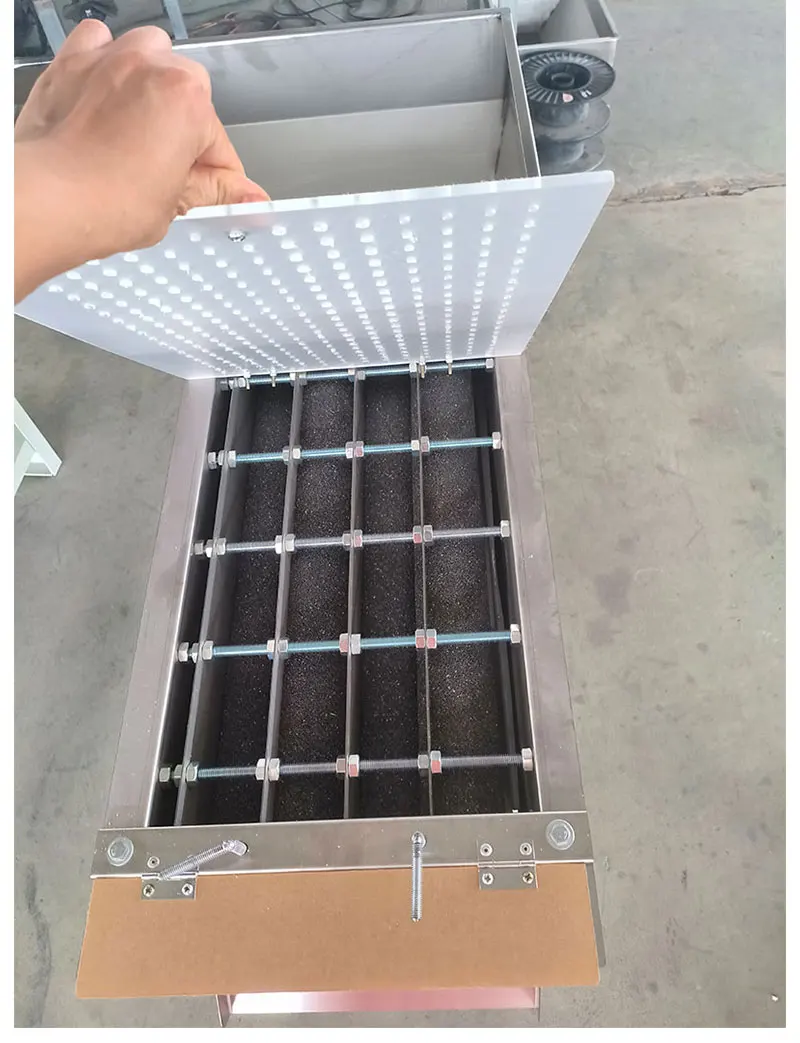 

Специальная машина для очистки арахисового масла с красным покрытием, машина для очистки сушеных арахисовых какао из нержавеющей стали