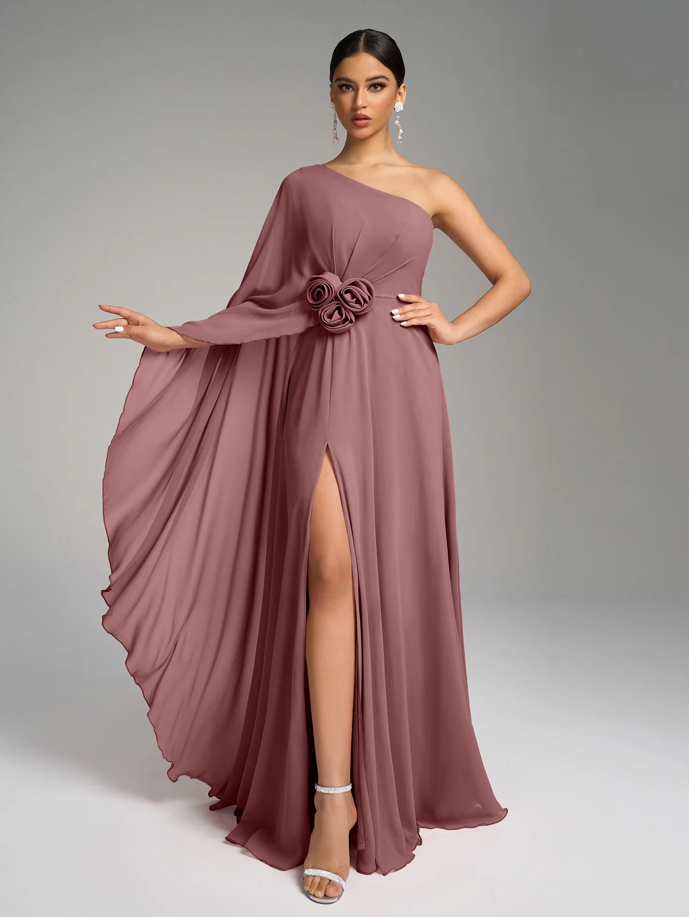 Vestido de Festa Feminino UNITHORSE com Um Ombro e Flores Tridimensionais