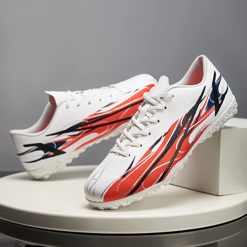 New Men Football Boots Shoes Soccer Match Training Soccer Shoes Non-Slip Cleats Long Spikes FG Ultralight Outdoor Sneakers