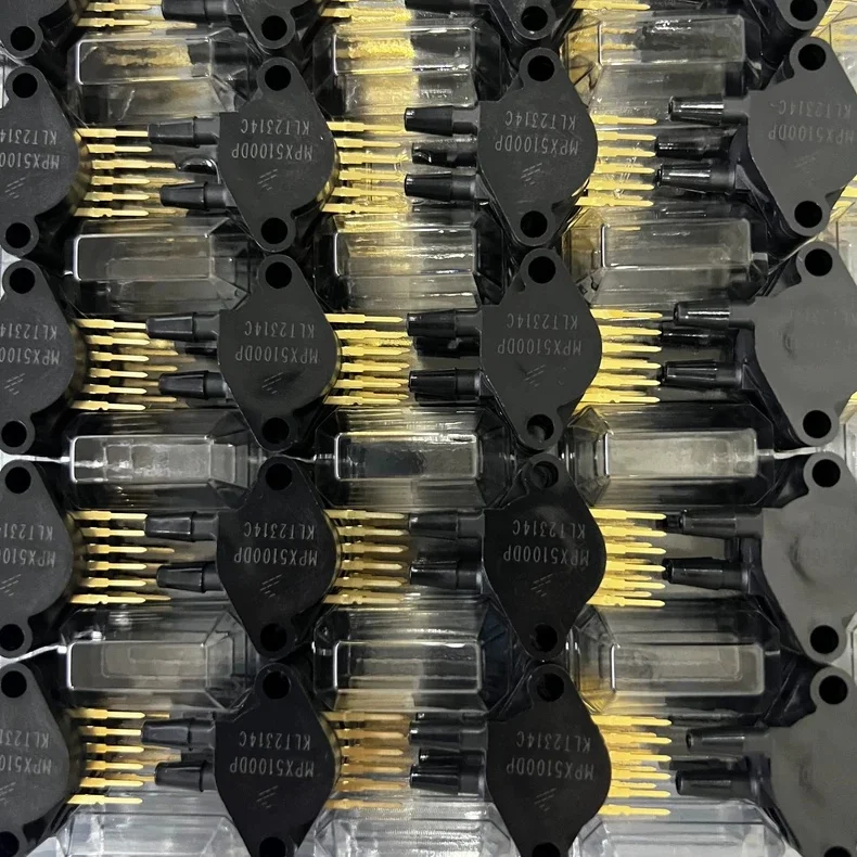 Pressure sensor Series MPX5010GP MPX5700ASX MPX5700DP MPX5700GP MPX5999D MPXM2010D MPXM2010GS MPXM2051GS MPXM2053D MPXM2053GS