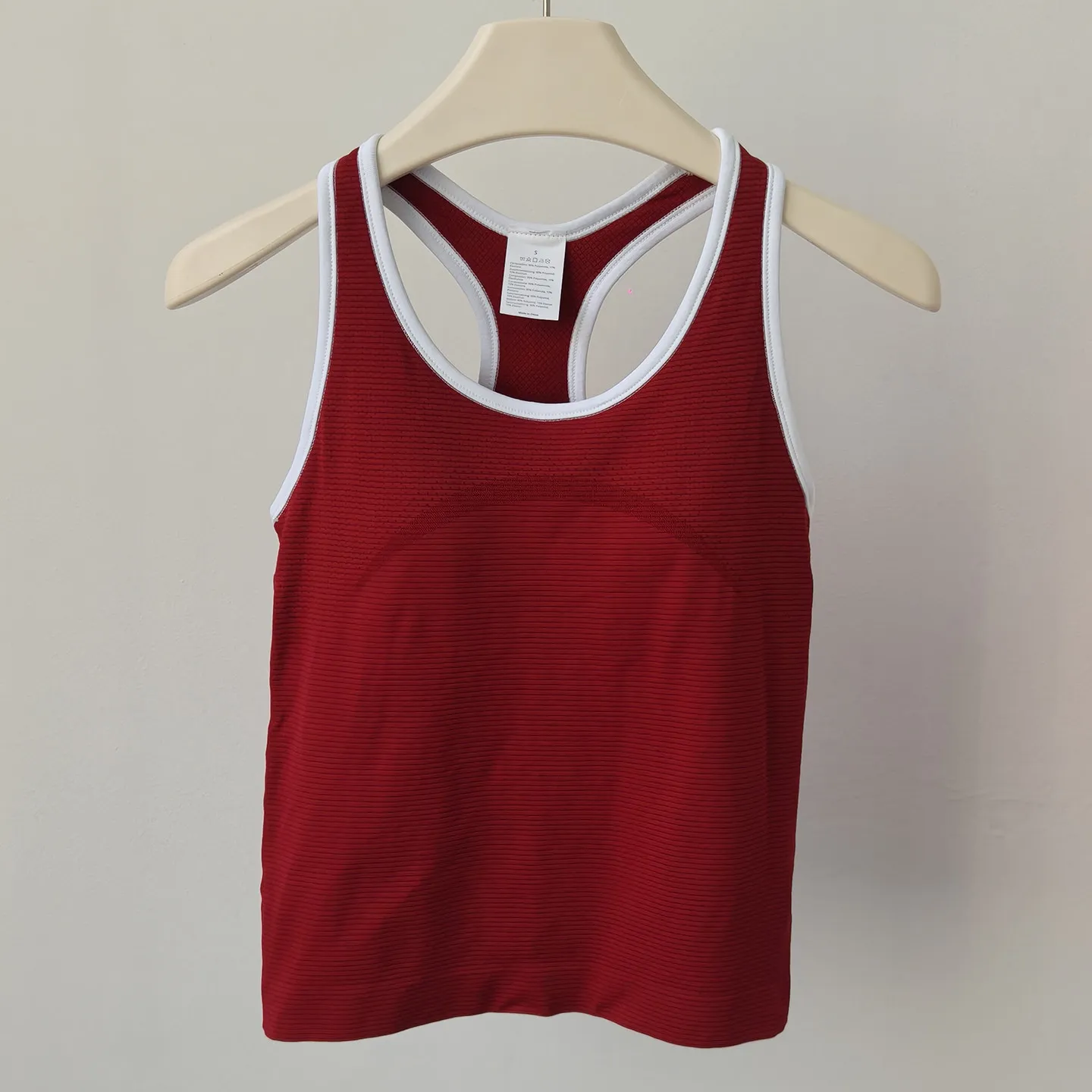 All-in-One Yoga-Wear I-förmige Weste für Damen Julong Stoßfeste Atmungsaktive Lauf- und Fitnessbekleidung Sportliche Schlankmachende Ärmellose Weste – Detail 2