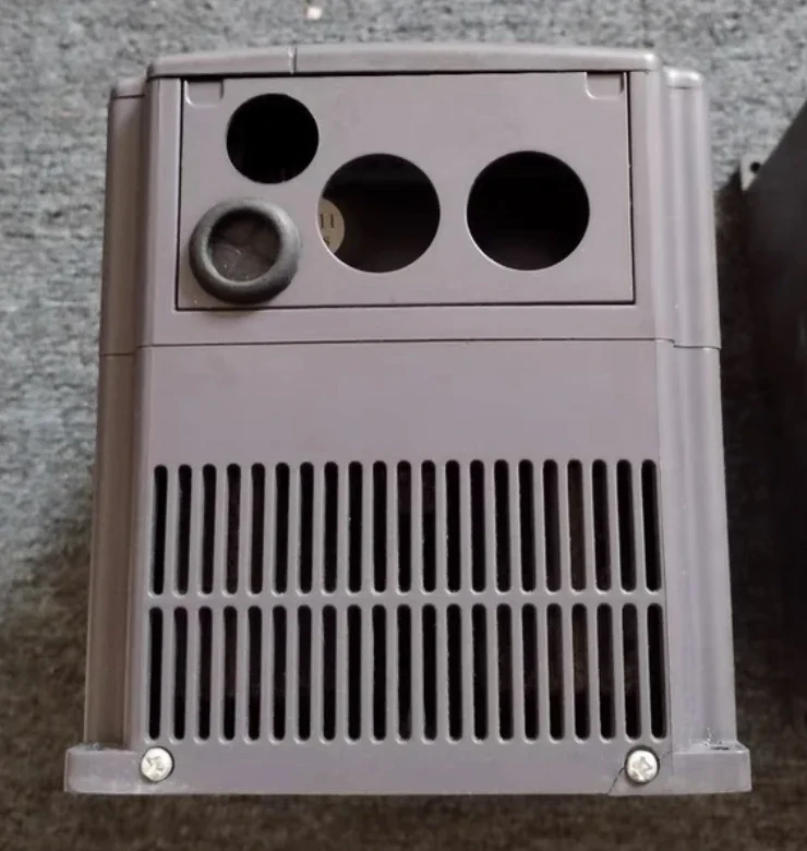 Used CHF100A converter 1.5 kw 380V, CHF100A-1r5g-4