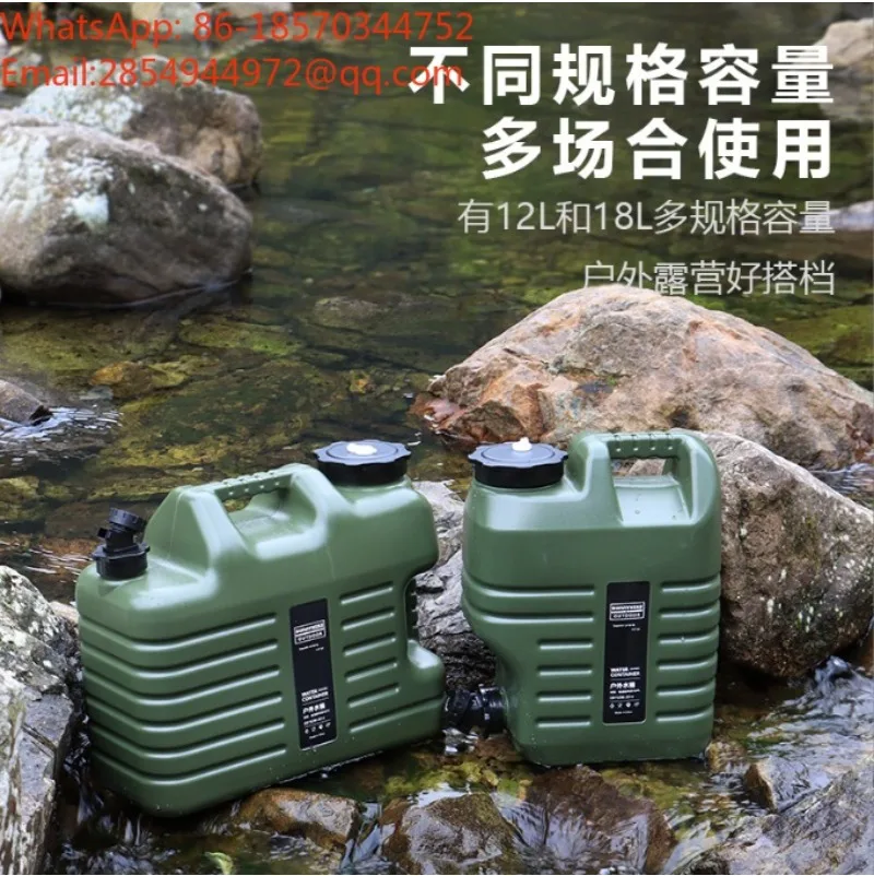 Car Outdoor Drinking Water Tank with Spigot Handheld Portable Water Storage Barrel for Camping Picnic