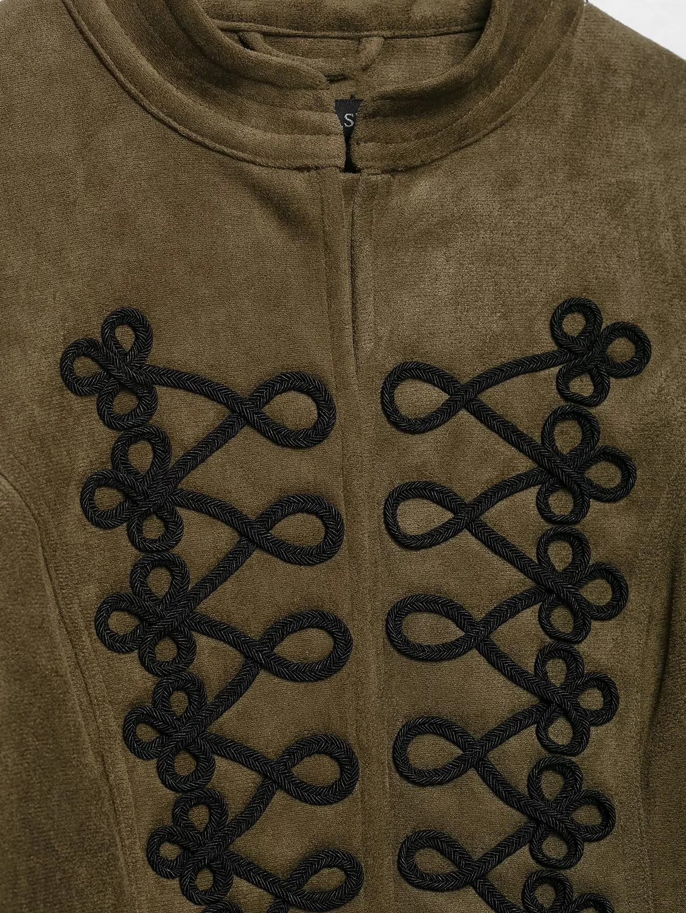 2026 Neue Damen Wildleder Kurzjacke Stehkragen Handgemachte Knotenstickerei Schlanke Passform Langarm Mode Retro Damen Oberbekleidung – Detail 8