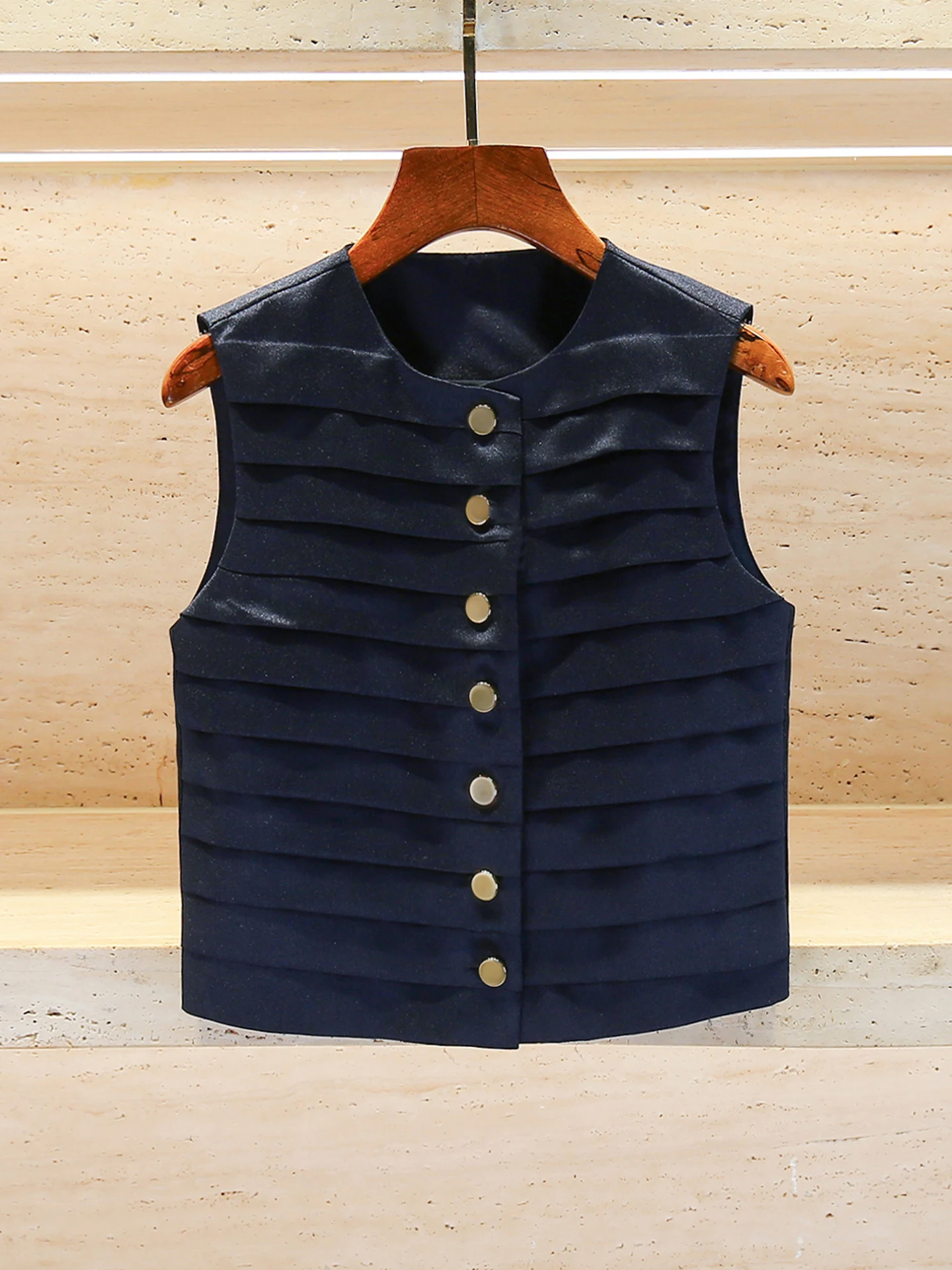 

S Home Nan You Высококачественный женский летний плиссированный жилет Hepburn Sle, топ для поездок на работу, длина с одной пуговицей