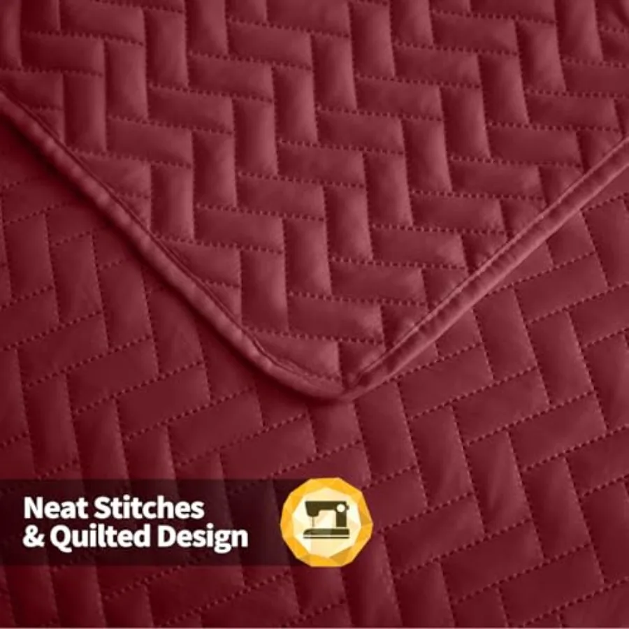 Set trapunta Queen Size Borgogna Copriletto leggero Ultrasuoni Modello Chevron Copriletto leggero per biancheria da letto trapuntata per tutte le stagioni