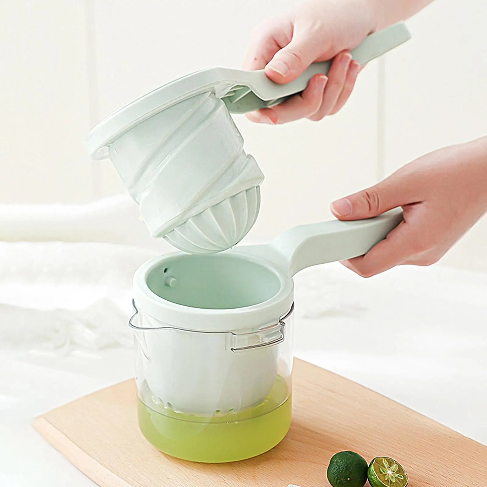 Manual Lemon Juicer With Measuring Cup Vegetable Fruit Lime Squeezer Kitchen Lemon Press Extractor For Orange Lime Cane Tomato