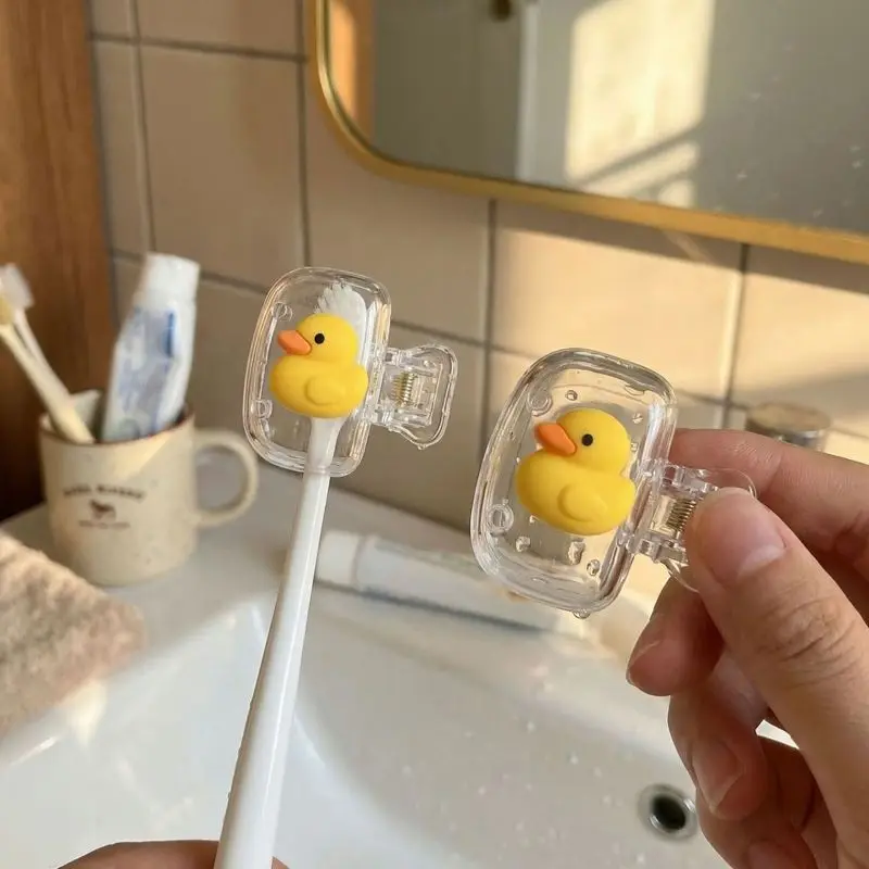 Cute Duck Toothbrush Storage Clip Portable Travel Toothbrush Protective Case Mini Heart Shape Dustproof Toothbrush Holder