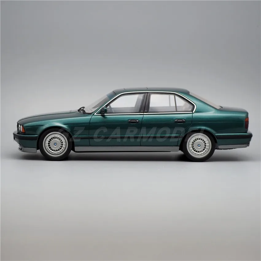 OTTO 1:18 E34 M5 Green Simulation Limited Edition Resin Metal Static Car Model Toy Gift