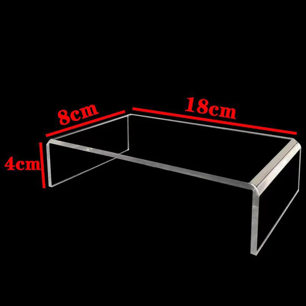 Présentoir en acrylique avec un design multi-niveaux présente parfaitement vos créations de figurines ou de desserts préférées