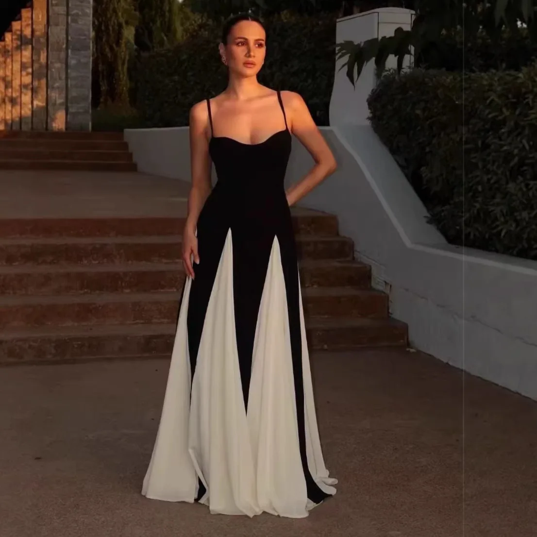 Contrast Patchwork Spaghetti Straps Long Dress For Women Sexy Backless Sleeveless High Waist Pleated Cocktail Party Evening Gown
