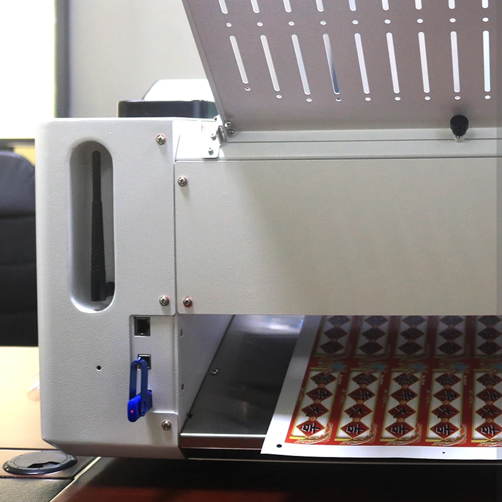 Darui Mini Die-Cutting Machine AC 220V 5-10m/min 350mm Max Width Computerized  PLC Control Motor Easy Operate 1 Year for