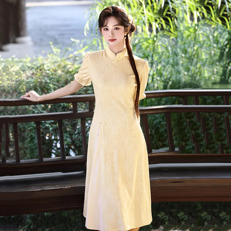 

Желтое платье в китайском стиле, улучшенный китайский костюм-ципао 2026, новое платье для молодых женщин, весна-лето