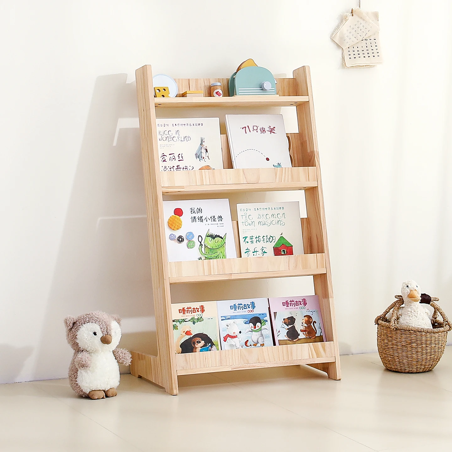 Children's room layout Magneti - Magnetic Drawing Board 评论和价格