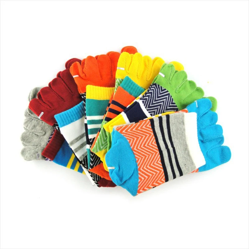 Young Man 5 Finger Short Socks Cotton Colorful Striped Aesthetic Sock Street Fashion Casual Happy Funny Designer Socks with Toes